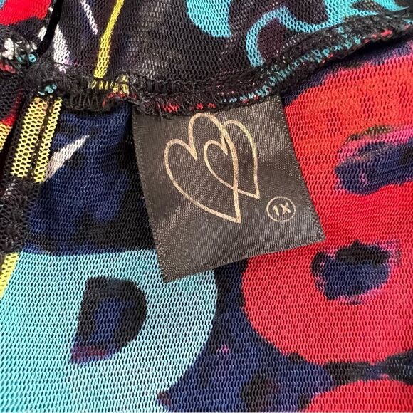 Sheer mock turtleneck short sleeve alphabet graphic print bodysuit - 1X‎ - Picture 9 of 12